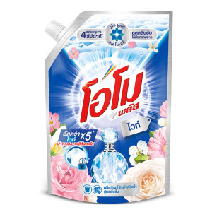 โอโม พลัส น้ํายาซักผ้า ไวท์ 1.3 ล.