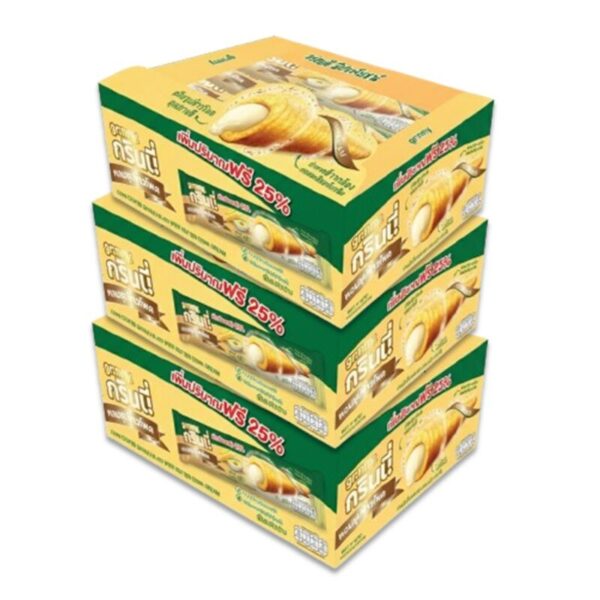 makro-snack-0519 กรินนี่ รสข้าวโพด เคลือบครีมข้าวโพด 15g (กล่อง 12 ชิ้น) x3