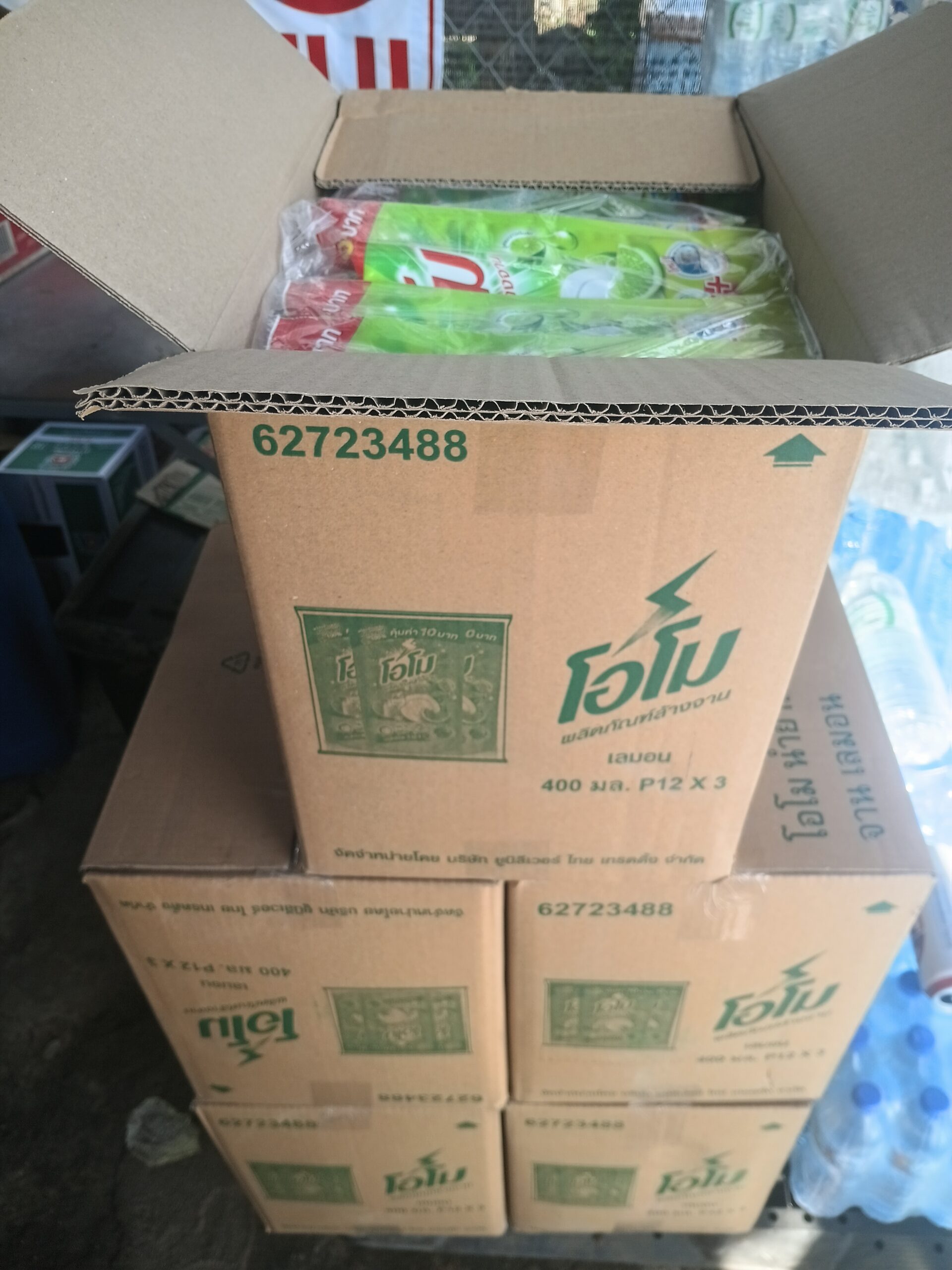 โอโมน้ำยาล้างจานกลิ่นมะนาว400มล.× 36ซอง