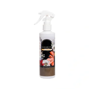 Madame Fin มาดามฟิน สเปรย์น้ําหอมฉีดผ้ากลิ่น Fin in black ดํา 1 ขวด ขนาด 150 ml