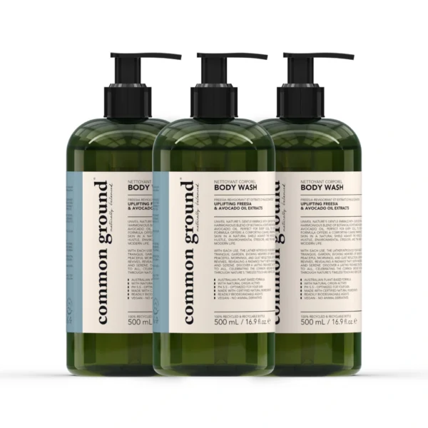 personal-care-1227 คอมมอน กราวด์ เจลอาบน้ํา สูตรธรรมชาติ กลิ่นอัพลิฟท์ติ้ง ฟรีเซียและสารสกัดอะโวคาโด 500 มล. X3 ขวด