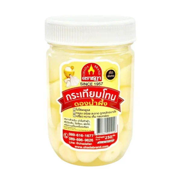 seasoning-0586 กระเทียมโทนดองน้ําผึ้ง ตราชฎา 250 กรัม นําไปทํายํากระเทียมโทน คอหมูย่าง ผัดวุ้นเส้น ไม่ใส่ผงชูรส กรอบ