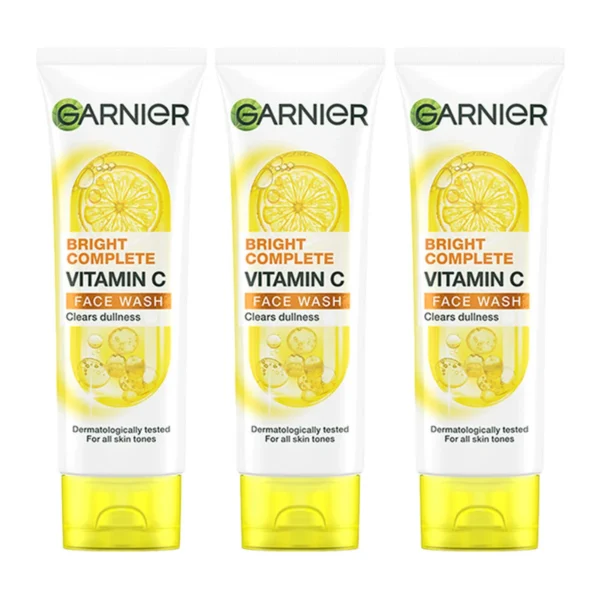 skin-care-makeup-0040 การ์นิเย่ ไบรท์ คอมพลีท วิตามินซี โฟม 50 มล. x 3